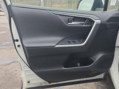 2019 Toyota RAV4 Limited AWD (GS)