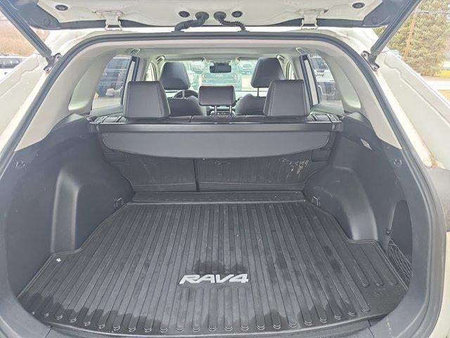 2019 Toyota RAV4 Limited AWD (GS)