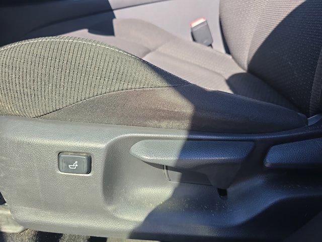 2018 Toyota C-HR XLE Premium FWD (Natl)