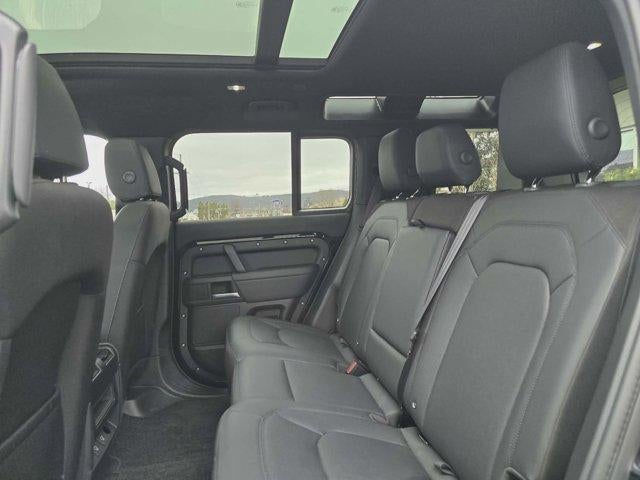 2025 Land Rover Defender 110 P300 S