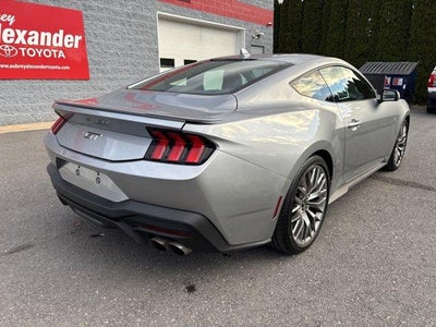 2024 Ford Mustang GT Premium Fastback