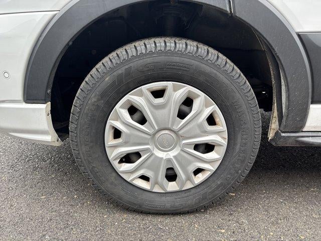 2022 Ford Transit Passenger Wagon T-350 148" Low Roof XLT RWD