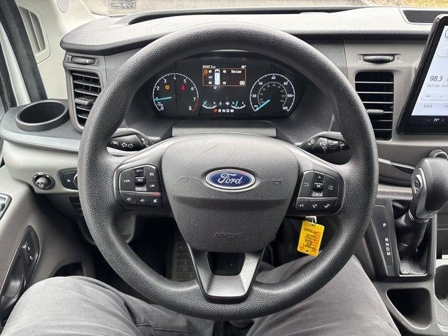 2022 Ford Transit Passenger Wagon T-350 148" Low Roof XLT RWD