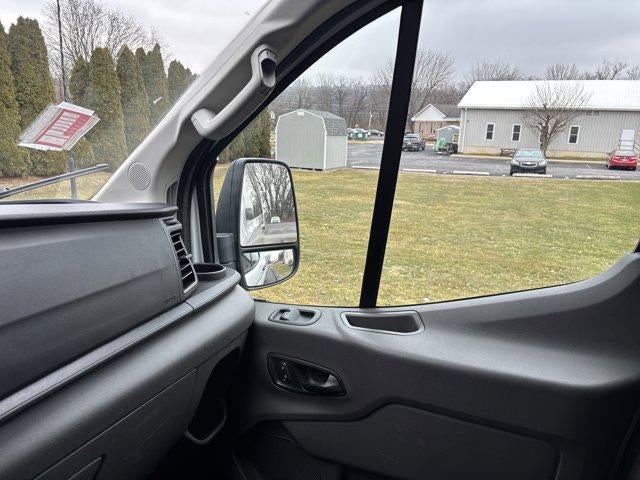 2022 Ford Transit Passenger Wagon T-350 148" Low Roof XLT RWD