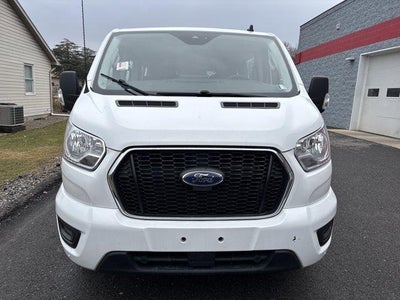 2022 Ford Transit Passenger Wagon T-350 148" Low Roof XLT RWD