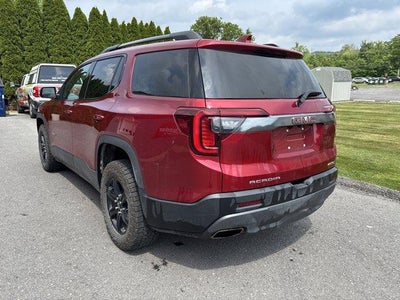2022 GMC Acadia AWD AT4