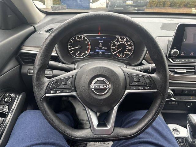 2023 Nissan Altima 2.5 SV Sedan