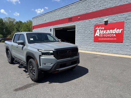 2023 Nissan Frontier Crew Cab 4x4 PRO-4X Auto