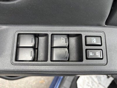 2023 Nissan Frontier Crew Cab 4x4 SV Auto