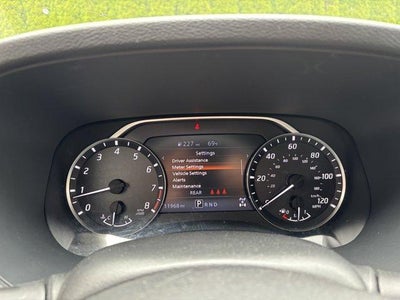 2023 Nissan Frontier Crew Cab 4x4 SV Auto