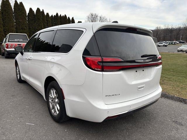 2024 Chrysler Pacifica Touring L FWD