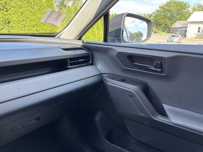 2026 Toyota RAV4 LE AWD (Natl)