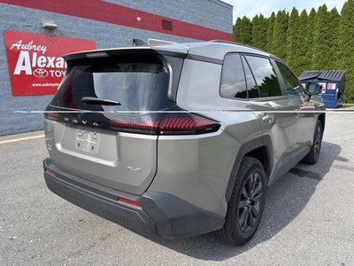 2026 Toyota RAV4 XLE Premium AWD (Natl)