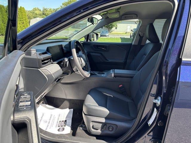 2026 Toyota RAV4 XLE Premium AWD (Natl)