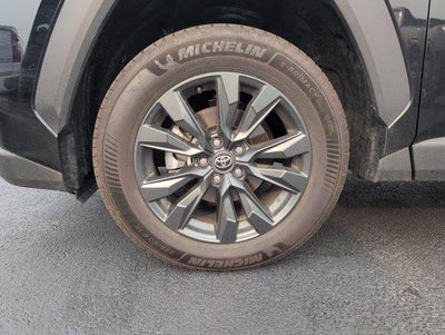 2026 Toyota RAV4 XLE Premium AWD (Natl)