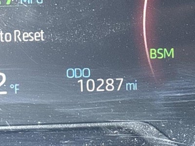 2025 Toyota RAV4 XLE Premium AWD (Natl)