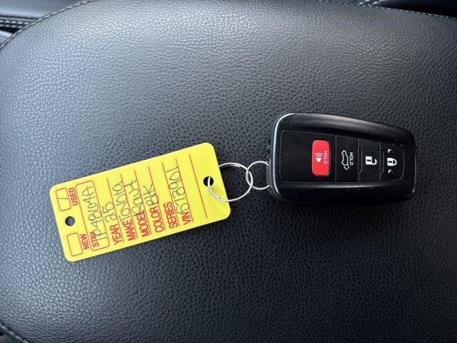 2025 Toyota RAV4 XLE Premium AWD (Natl)