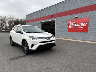2016 Toyota RAV4 AWD 4dr LE (Natl)