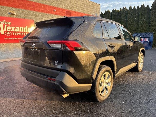 2019 Toyota RAV4 LE AWD (Natl)