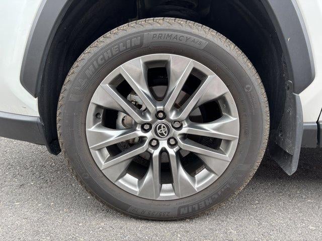 2025 Toyota RAV4 Limited AWD (GS)