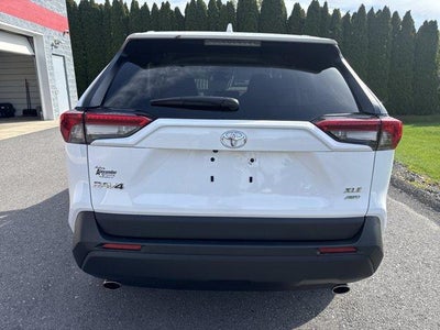 2025 Toyota RAV4 XLE AWD (Natl)