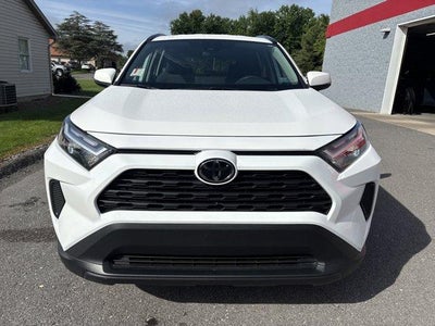 2025 Toyota RAV4 XLE AWD (Natl)
