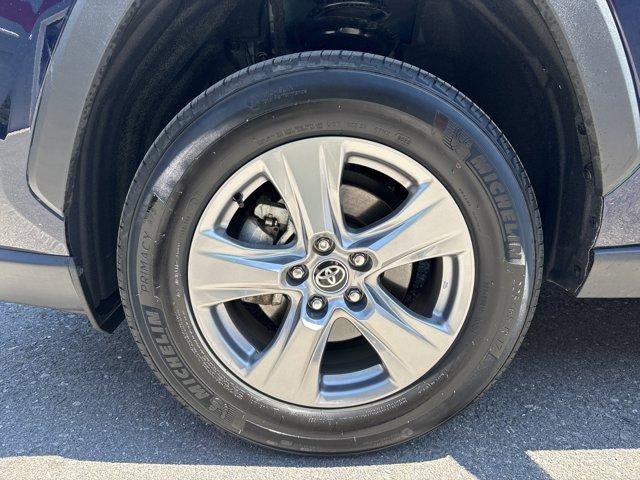 2025 Toyota RAV4 XLE AWD (Natl)
