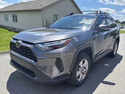 2022 Toyota RAV4 XLE AWD (Natl)