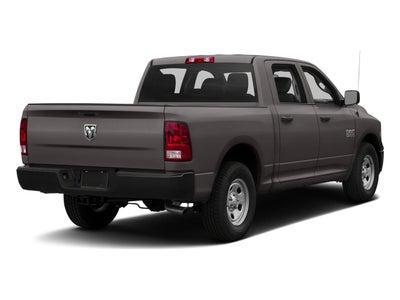 2017 RAM 1500 Express 4x4 Crew Cab 5'7" Box