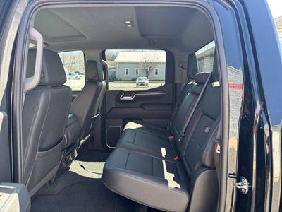 2025 GMC Sierra 1500 Crew Cab Short Box 4-Wheel Drive SLT