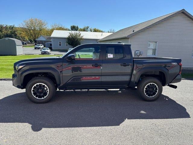 2026 Toyota Tacoma 4WD 4WD TRD Off Road Double Cab 5' Bed AT (Natl)