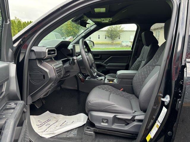 2026 Toyota Tacoma 4WD 4WD SR5 Double Cab 5' Bed AT (GS)