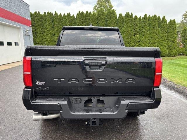 2026 Toyota Tacoma 4WD 4WD SR5 Double Cab 5' Bed AT (GS)