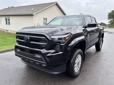 2026 Toyota Tacoma 4WD 4WD SR5 Double Cab 5' Bed AT (GS)