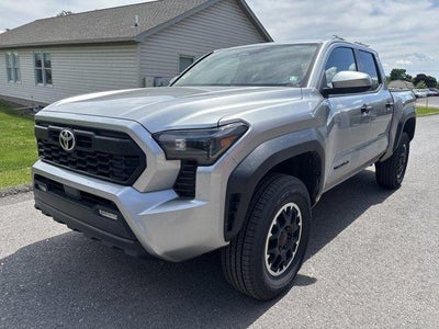 2024 Toyota Tacoma 4WD 4WD SR5 Double Cab 5' Bed AT (GS)