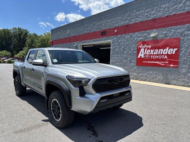 2026 Toyota Tacoma 4WD 4WD TRD Off Road Double Cab 5' Bed AT (Natl)