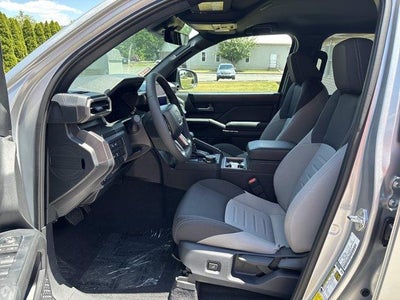 2026 Toyota Tacoma 4WD 4WD TRD Off Road Double Cab 5' Bed AT (Natl)