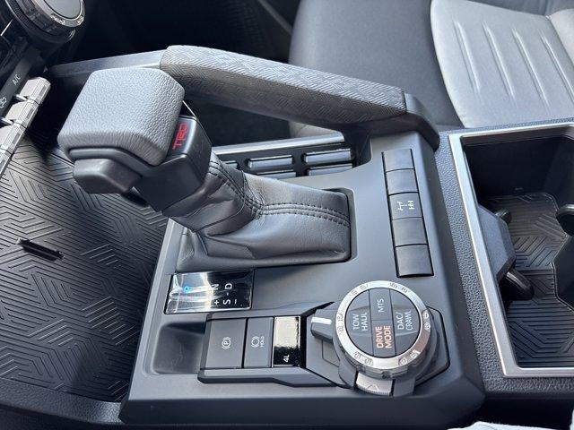 2026 Toyota Tacoma 4WD 4WD TRD Off Road Double Cab 5' Bed AT (Natl)