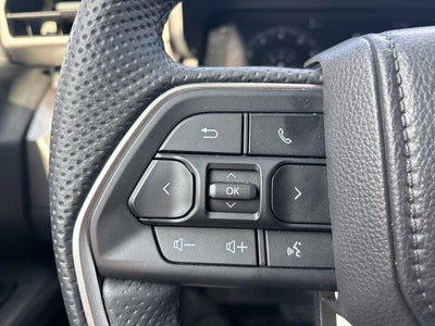 2025 Toyota Tacoma 4WD 4WD SR Double Cab 5' Bed MT (Natl)