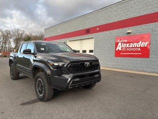 2025 Toyota Tacoma 4WD 4WD TRD Off Road Double Cab 5' Bed AT (Natl)