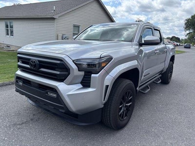 2024 Toyota Tacoma 4WD 4WD SR5 Double Cab 5' Bed AT (GS)