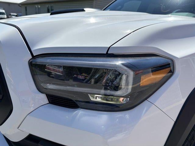 2023 Toyota Tacoma 4WD 4WD TRD Pro Double Cab 5' Bed V6 AT (Natl)