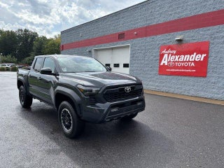 2025 Toyota Tacoma 4WD 4WD TRD Off Road Double Cab 5' Bed AT (Natl)