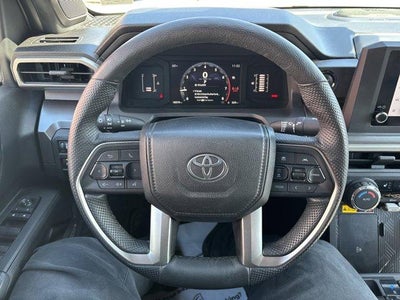 2024 Toyota Tacoma 4WD 4WD SR5 Double Cab 5' Bed AT (GS)