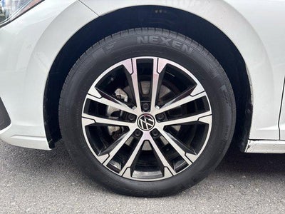 2025 Volkswagen Jetta Sport Auto