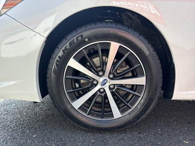 2022 Subaru Impreza Premium 4-door CVT