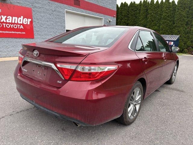 2015 Toyota Camry 4dr Sdn I4 Auto SE (SE)