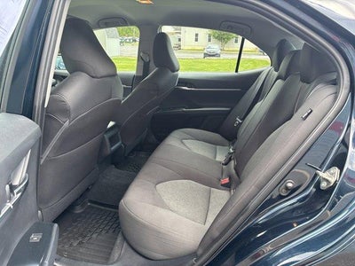 2020 Toyota Camry LE Auto (SE)