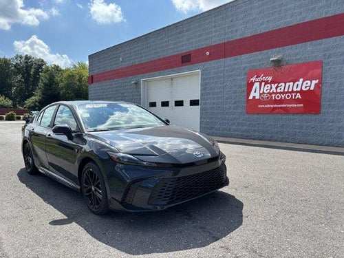 2026 Toyota Camry SE (SE)