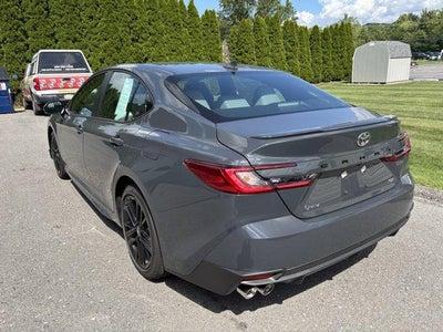 2026 Toyota Camry SE (SE)